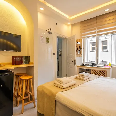 Hotel Emir 3*
